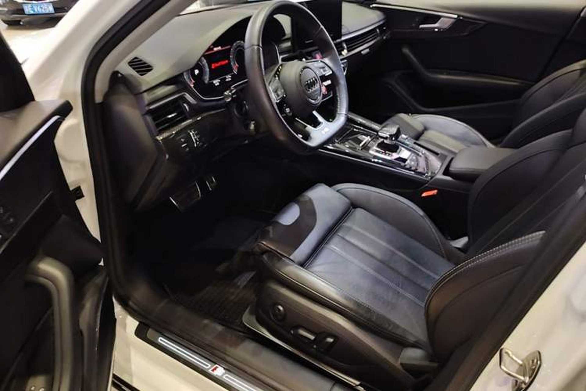 Used Audi A4L 2023 40 TFSI Luxury Dynamic Model Left Front Seat