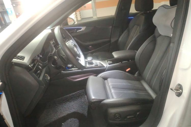 Used Audi A4L 2023 40 TFSI Luxury Dynamic Model Left Front Seat