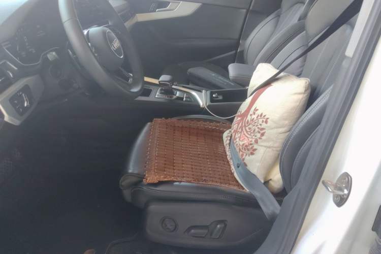 Used Audi A4L 2023 40 TFSI Fashion Dynamic Model Left Front Seat