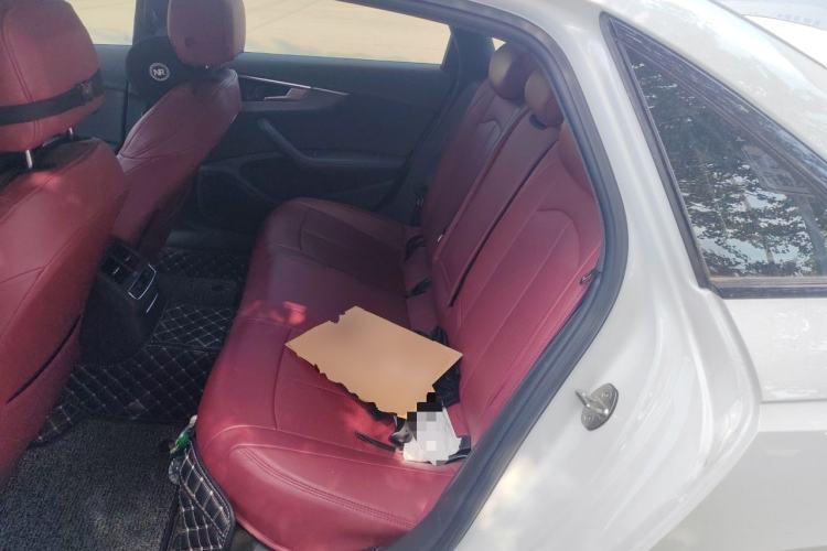 Used Audi A4L 2023 40 TFSI quattro Luxury Dynamic Edition Left Rear Seat