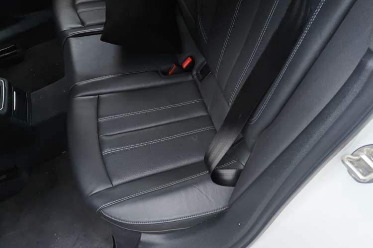 Used Audi A4L 2023 40 TFSI Luxury Dynamic Model Left Rear Seat