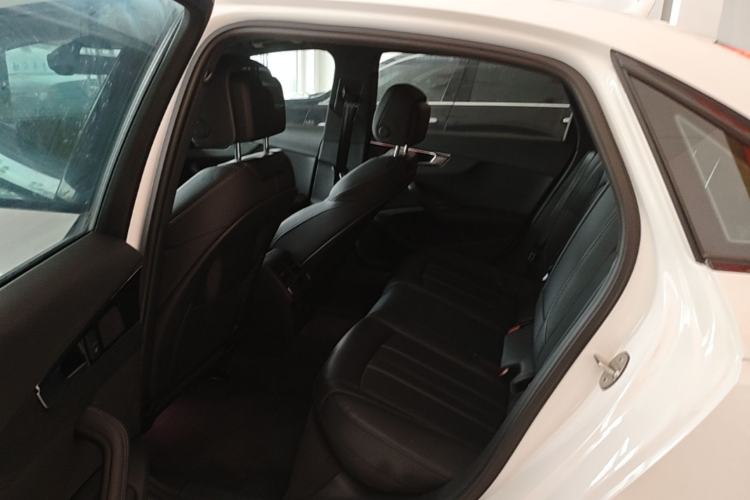 Used Audi A4L 2023 40 TFSI Luxury Dynamic Model Left Rear Seat