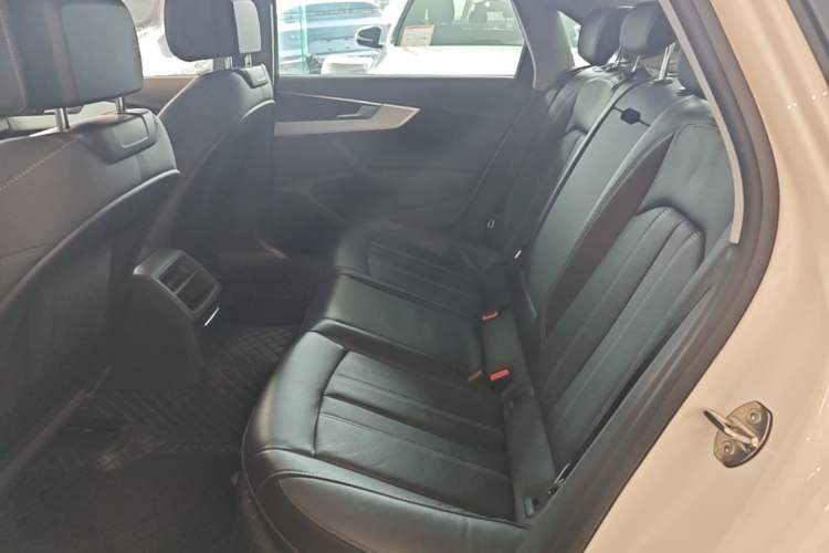 Used Audi A4L 2023 40 TFSI Fashion Dynamic Model Left Rear Seat