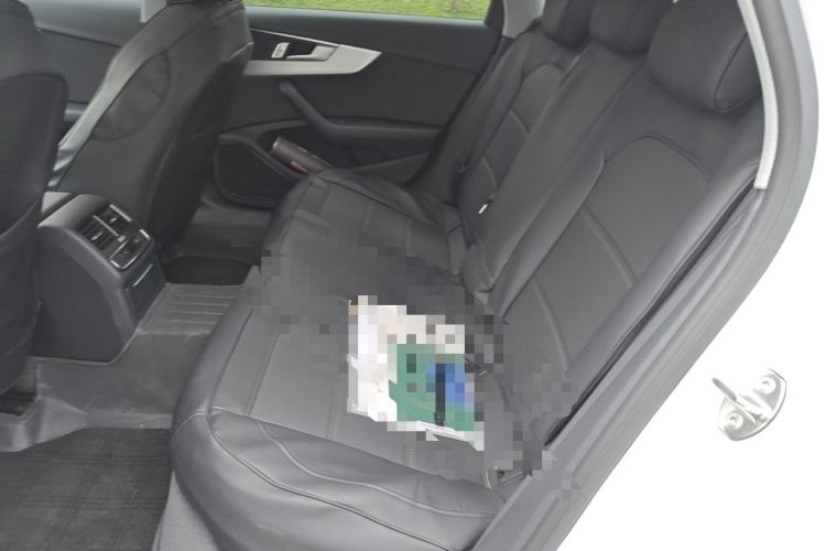 Used Audi A4L 2023 40 TFSI Fashion Dynamic Model Left Rear Seat