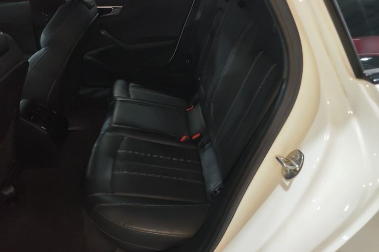 Used Audi A4L 2023 40 TFSI Luxury Dynamic Model Left Rear Seat