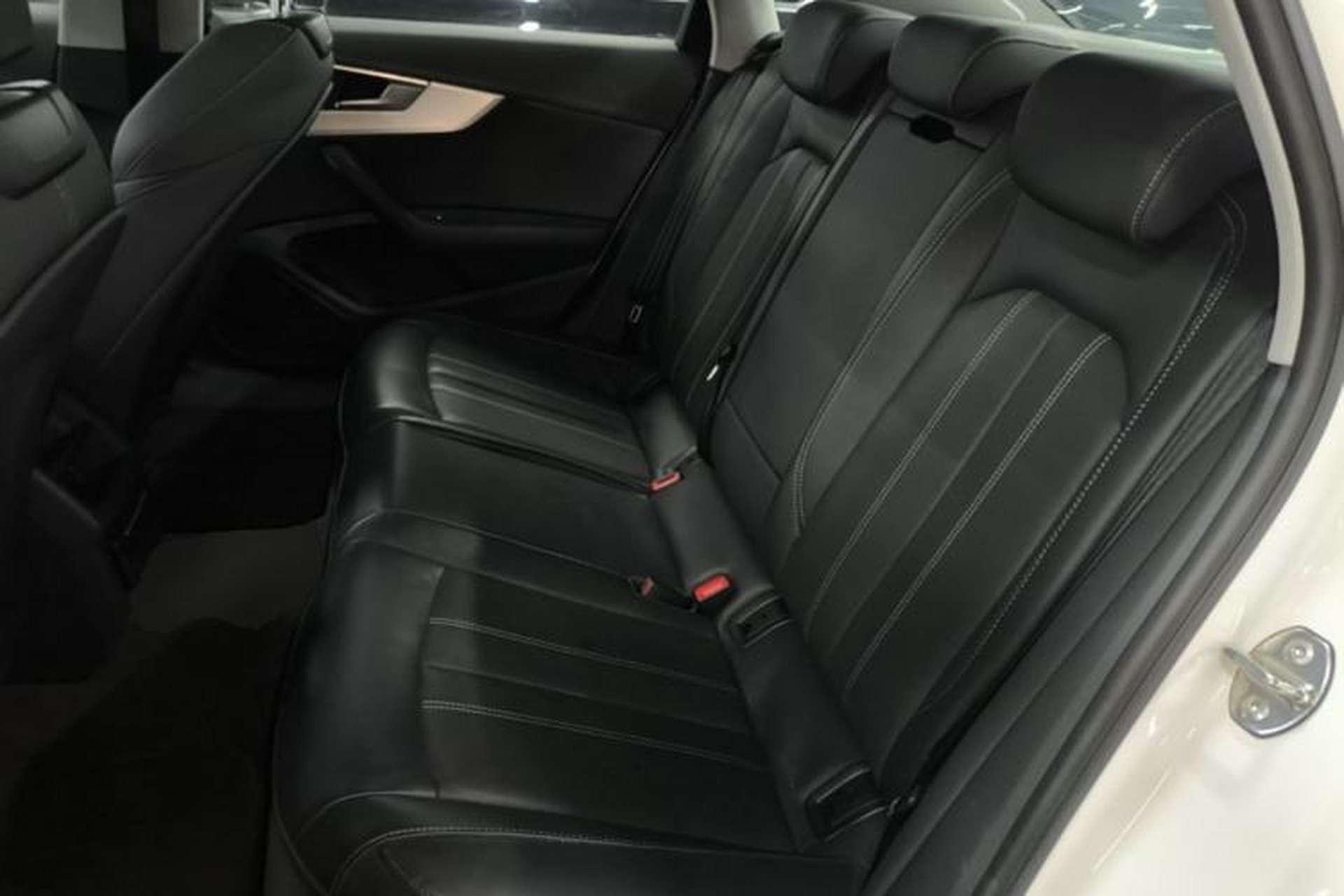 Used Audi A4L 2023 40 TFSI Fashion Dynamic Model Left Rear Seat