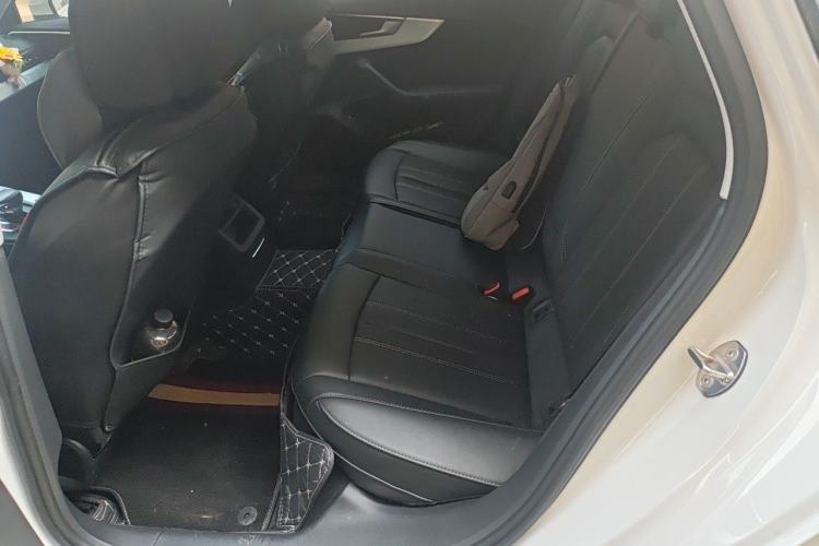 Used Audi A4L 2023 40 TFSI Fashion Dynamic Model Left Rear Seat