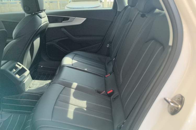Used Audi A4L 2023 40 TFSI Fashion Dynamic Model Left Rear Seat