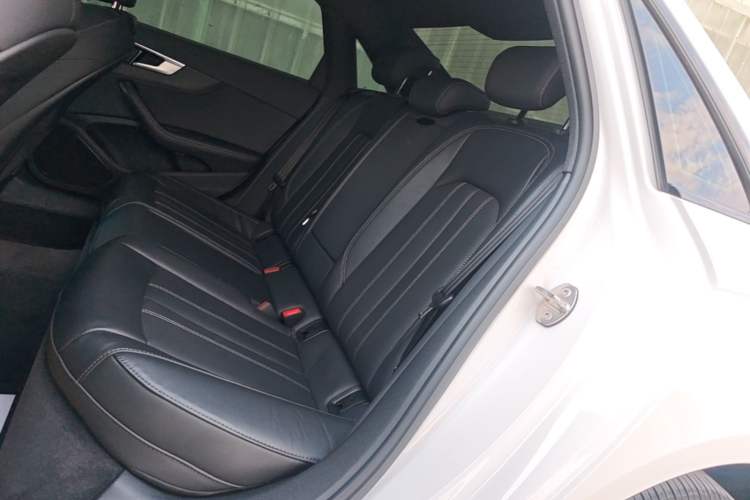 Used Audi A4L 2023 40 TFSI Luxury Dynamic Model Left Rear Seat