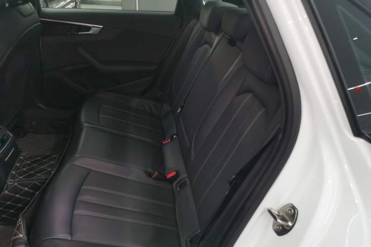 Used Audi A4L 2023 40 TFSI Luxury Dynamic Model Left Rear Seat