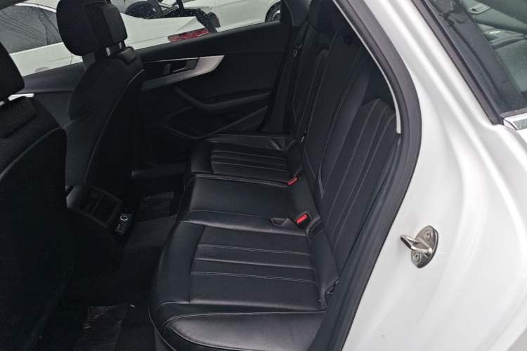 Used Audi A4L 2023 40 TFSI Fashion Dynamic Model Left Rear Seat