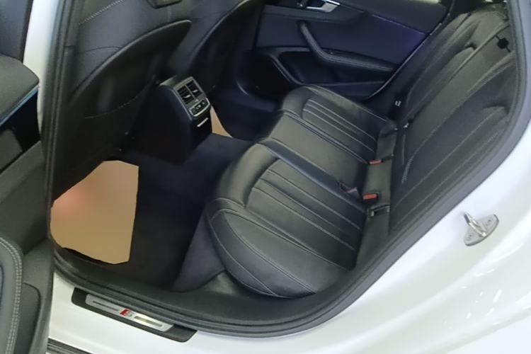 Used Audi A4L 2023 40 TFSI Luxury Dynamic Model Left Rear Seat