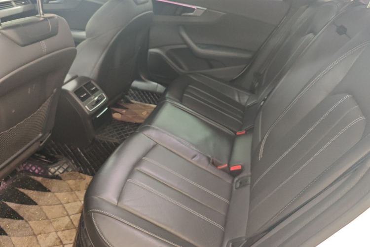 Used Audi A4L 2023 40 TFSI Luxury Dynamic Model Left Rear Seat