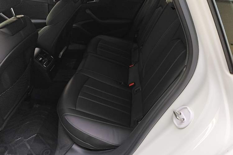 Used Audi A4L 2023 40 TFSI Luxury Dynamic Model Left Rear Seat