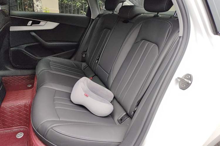 Used Audi A4L 2023 40 TFSI Fashion Dynamic Model Left Rear Seat