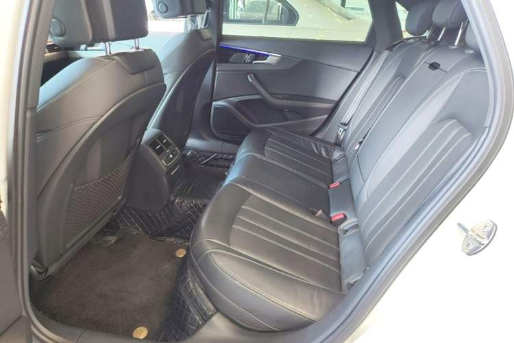 Used Audi A4L 2023 40 TFSI Luxury Dynamic Model Left Rear Seat