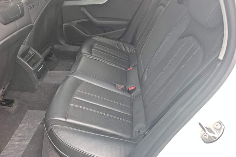 Used Audi A4L 2023 40 TFSI Fashion Dynamic Model Left Rear Seat