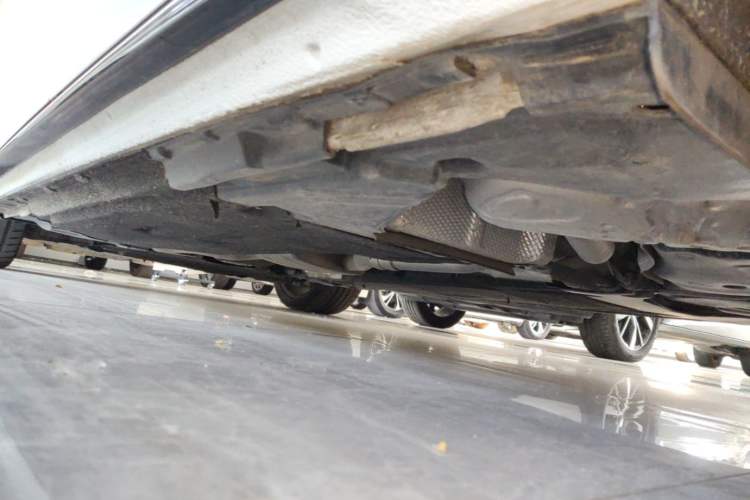 Used Audi A4L 2023 40 TFSI Luxury Dynamic Model Left Side Sill