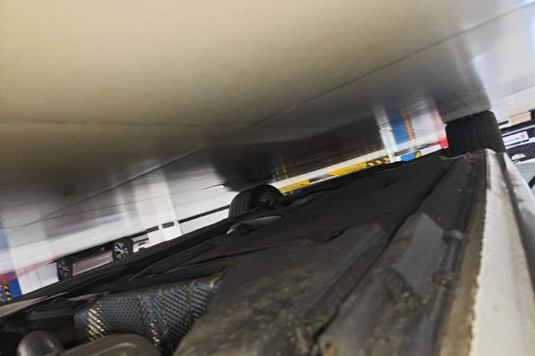 Used Audi A4L 2023 40 TFSI Luxury Dynamic Model Left Side Sill
