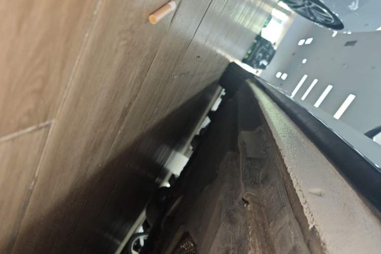 Used Audi A4L 2023 40 TFSI Luxury Dynamic Model Left Side Sill