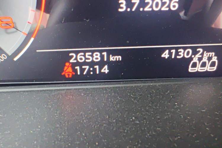 Used Audi A4L 2023 40 TFSI Luxury Dynamic Model Odometer Close Up