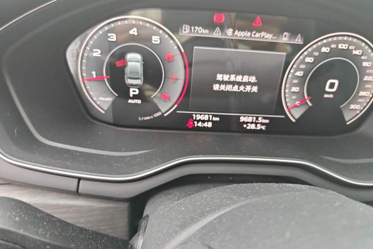 Used Audi A4L 2023 40 TFSI Luxury Dynamic Model Odometer Close Up
