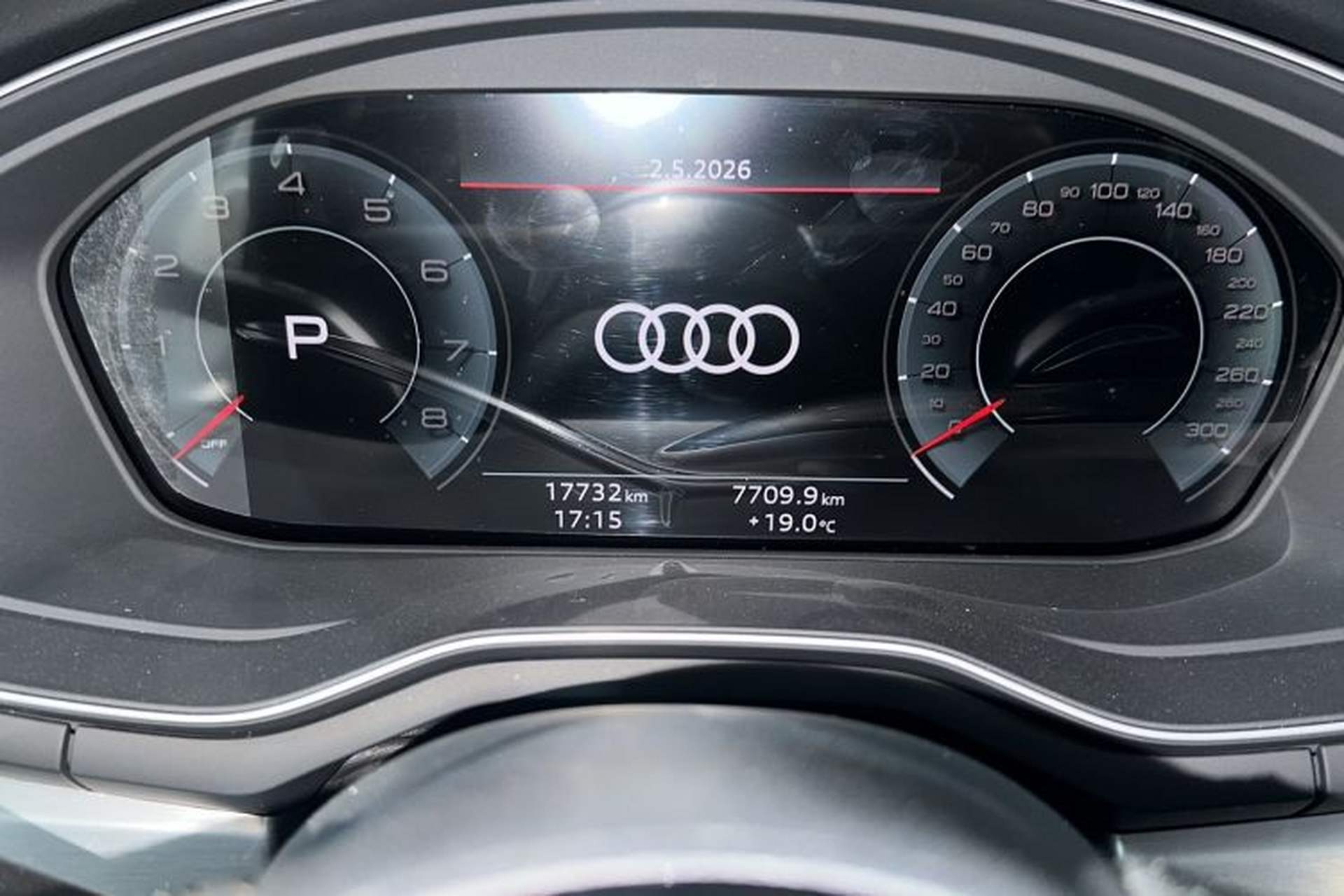 Used Audi A4L 2023 40 TFSI Luxury Dynamic Model Odometer Close Up