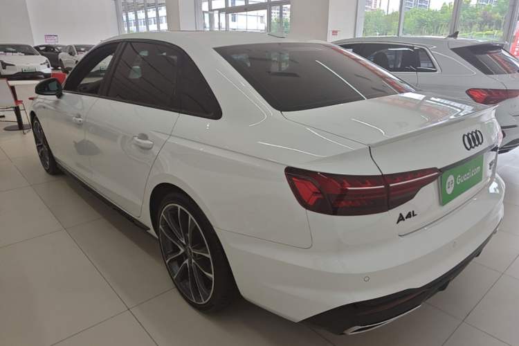 Used Audi A4L 2023 40 TFSI quattro Luxury Dynamic Edition Rear Left 45 Deg