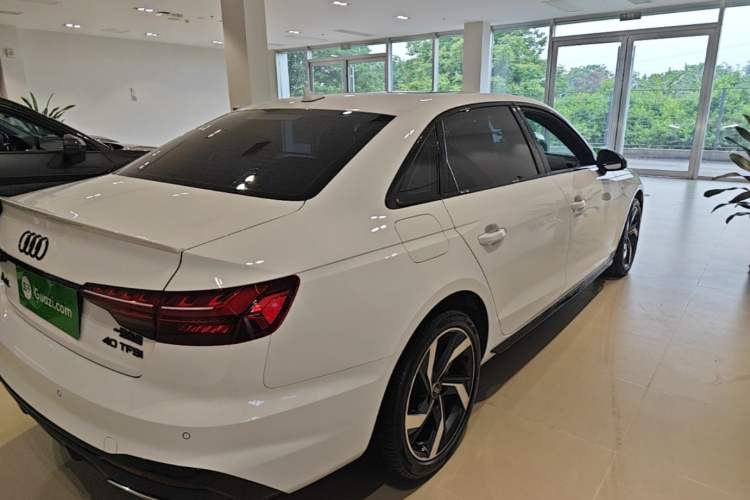Used Audi A4L 2023 40 TFSI Bang & Olufsen Starry Night Edition Rear Right 45 Deg