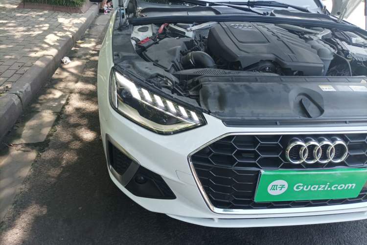 Used Audi A4L 2023 40 TFSI Fashion Dynamic Model Right Front Headlight