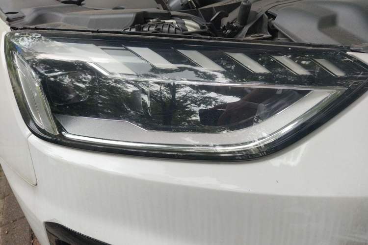 Used Audi A4L 2023 40 TFSI Luxury Dynamic Model Right Front Headlight