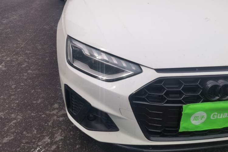 Used Audi A4L 2023 40 TFSI Luxury Dynamic Model Right Front Headlight