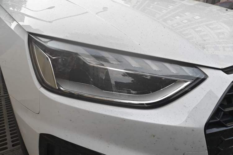 Used Audi A4L 2023 40 TFSI Luxury Dynamic Model Right Front Headlight