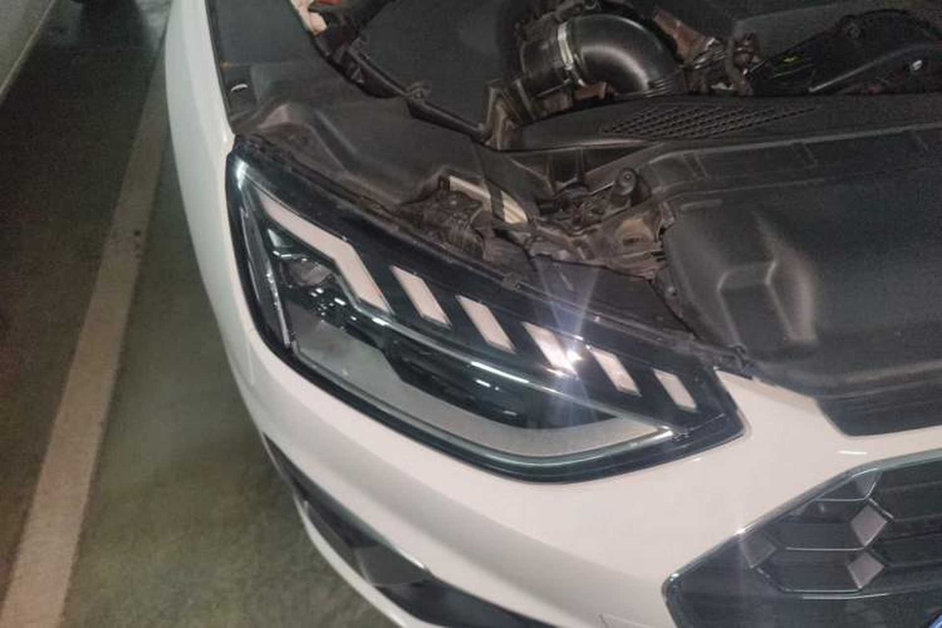 Used Audi A4L 2023 40 TFSI Fashion Dynamic Model Right Front Headlight