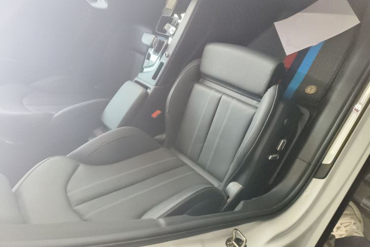 Used Audi A4L 2023 40 TFSI Luxury Dynamic Model Right Front Seat