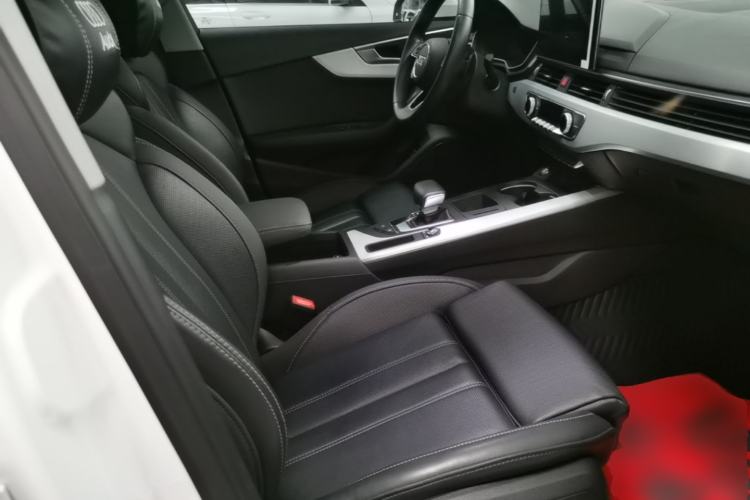 Used Audi A4L 2023 40 TFSI Fashion Dynamic Model Right Front Seat