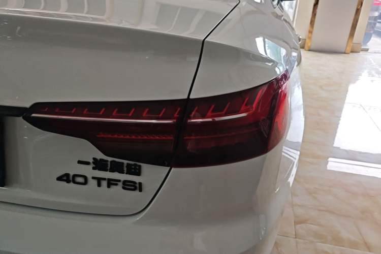 Used Audi A4L 2023 40 TFSI Luxury Dynamic Model Right Rear Taillight