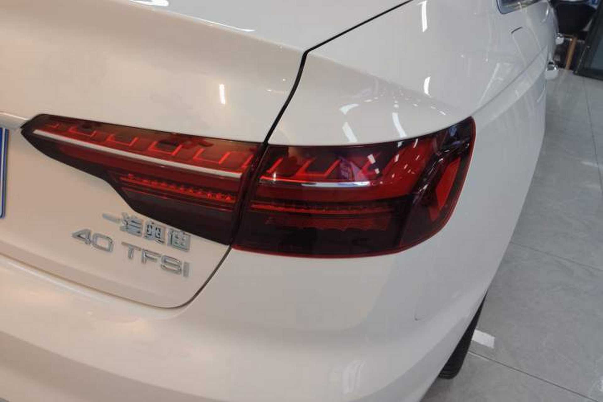 Used Audi A4L 2023 40 TFSI Fashion Dynamic Model Right Rear Taillight