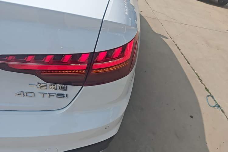 Used Audi A4L 2023 40 TFSI Luxury Dynamic Model Right Rear Taillight