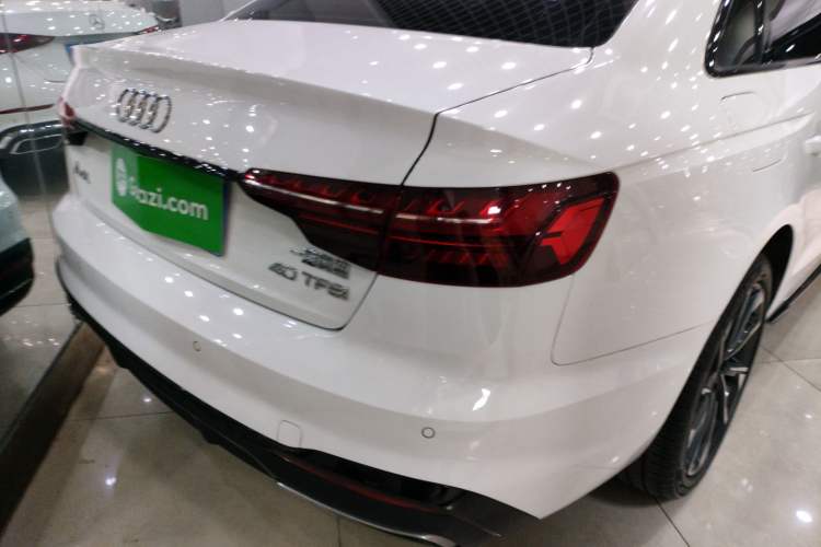 Used Audi A4L 2023 40 TFSI Luxury Dynamic Model Right Rear Taillight