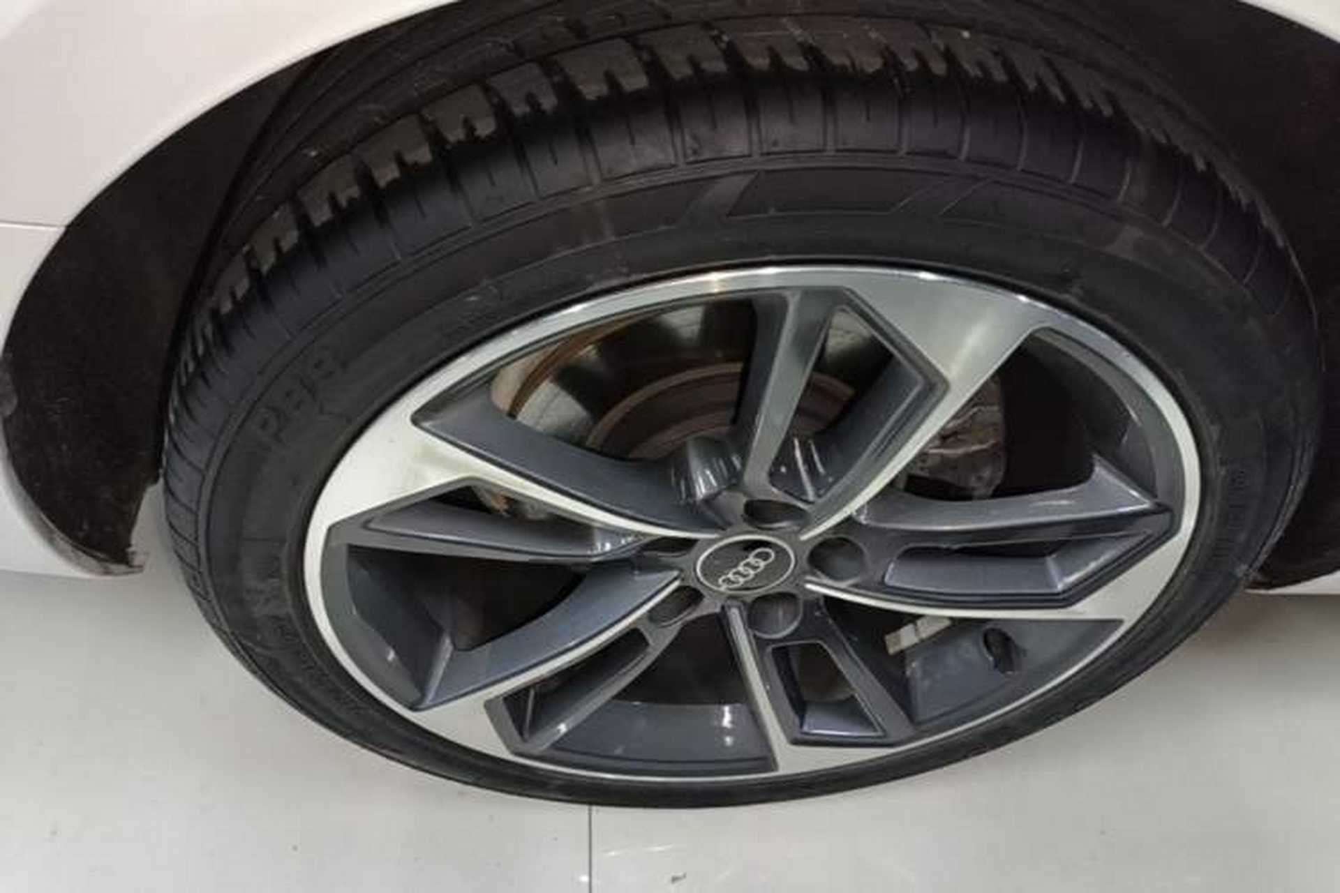Used Audi A4L 2023 40 TFSI Fashion Dynamic Model Right Rear Wheel Hub