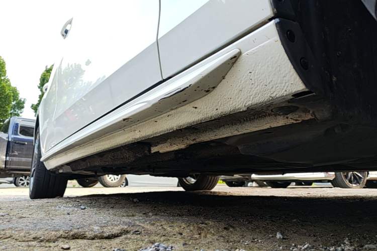 Used Audi A4L 2023 40 TFSI Fashion Dynamic Model Right Side Sill