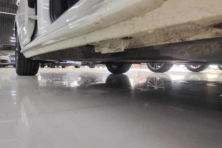 Used Audi A4L 2023 40 TFSI Fashion Dynamic Model Right Side Sill