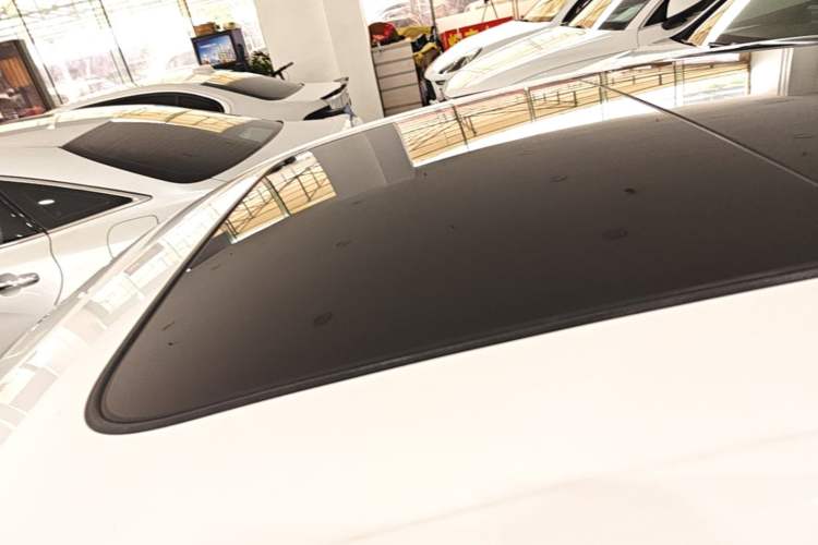 Used Audi A4L 2023 40 TFSI Fashion Dynamic Model Roof
