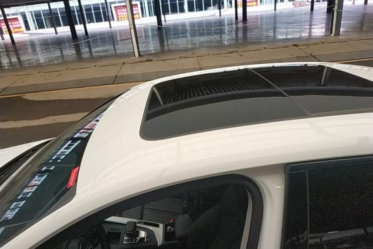 Used Audi A4L 2023 40 TFSI Fashion Dynamic Model Roof