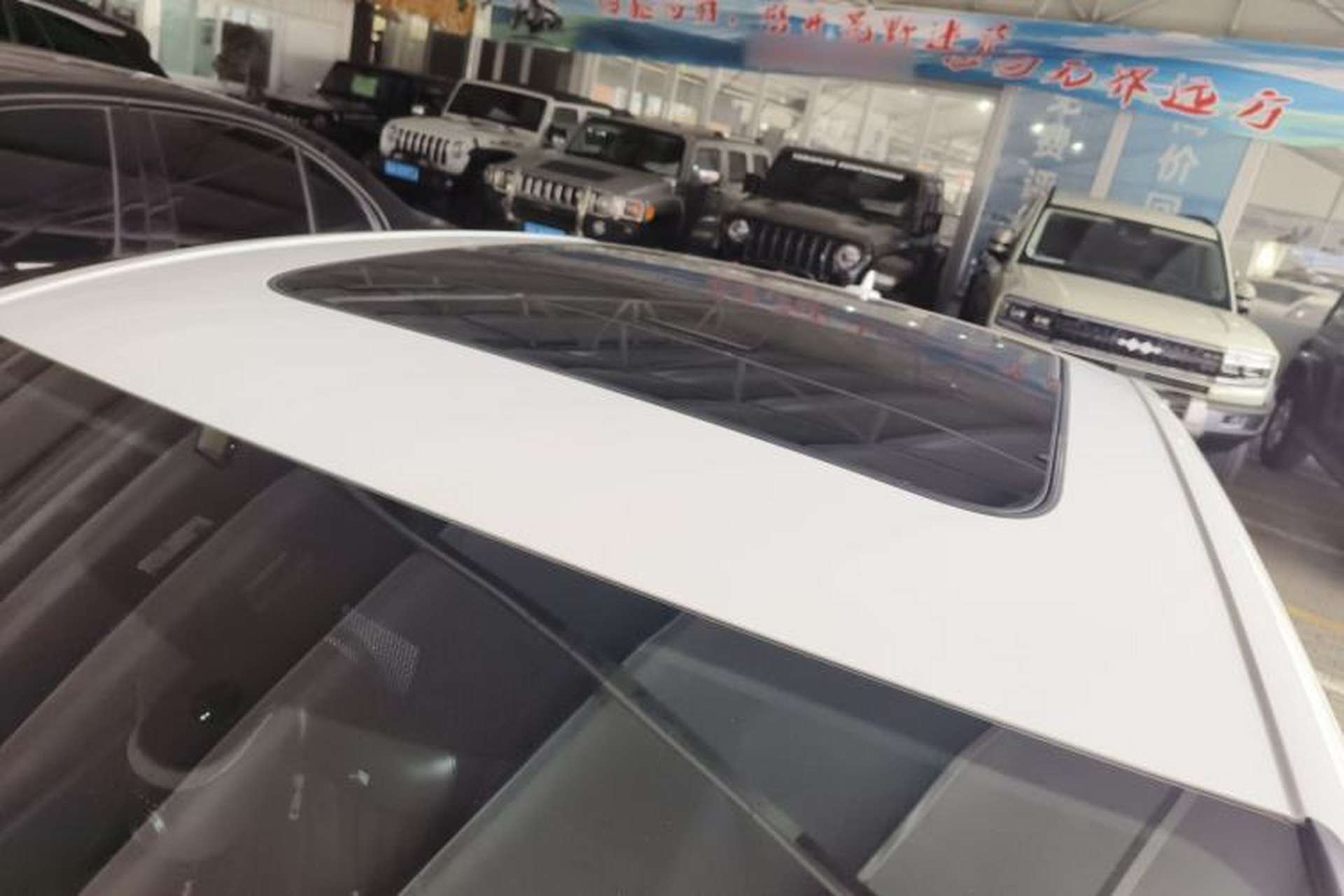 Used Audi A4L 2023 40 TFSI Luxury Dynamic Model Roof
