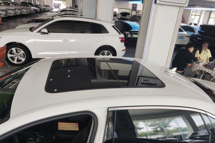 Used Audi A4L 2023 40 TFSI Fashion Dynamic Model Roof