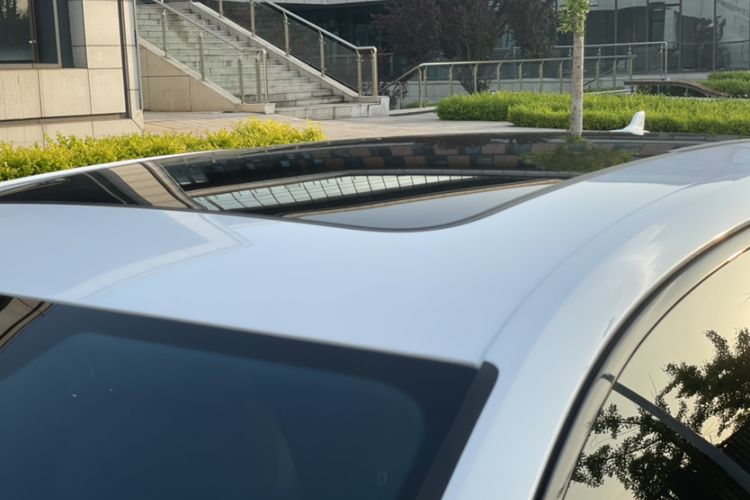 Used Audi A4L 2023 40 TFSI Luxury Dynamic Model Roof