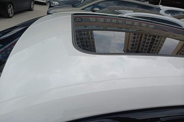Used Audi A4L 2023 40 TFSI Luxury Dynamic Model Roof