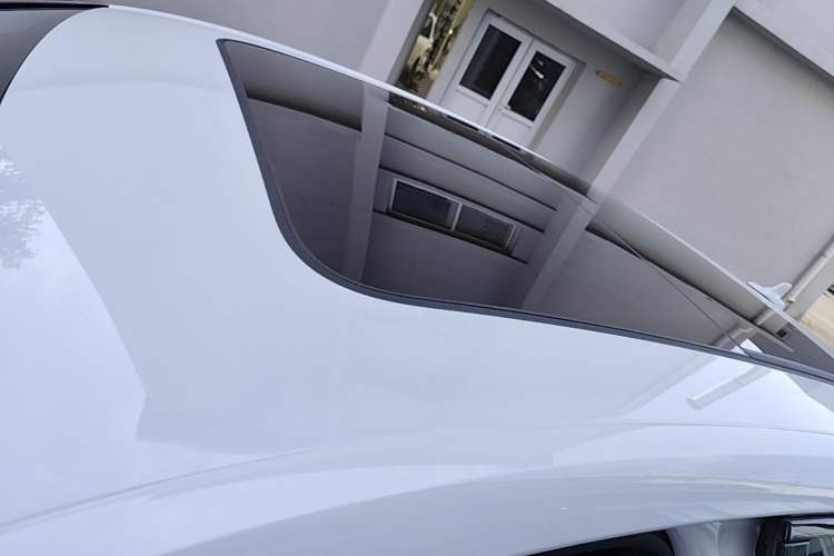 Used Audi A4L 2023 40 TFSI Luxury Dynamic Model Roof